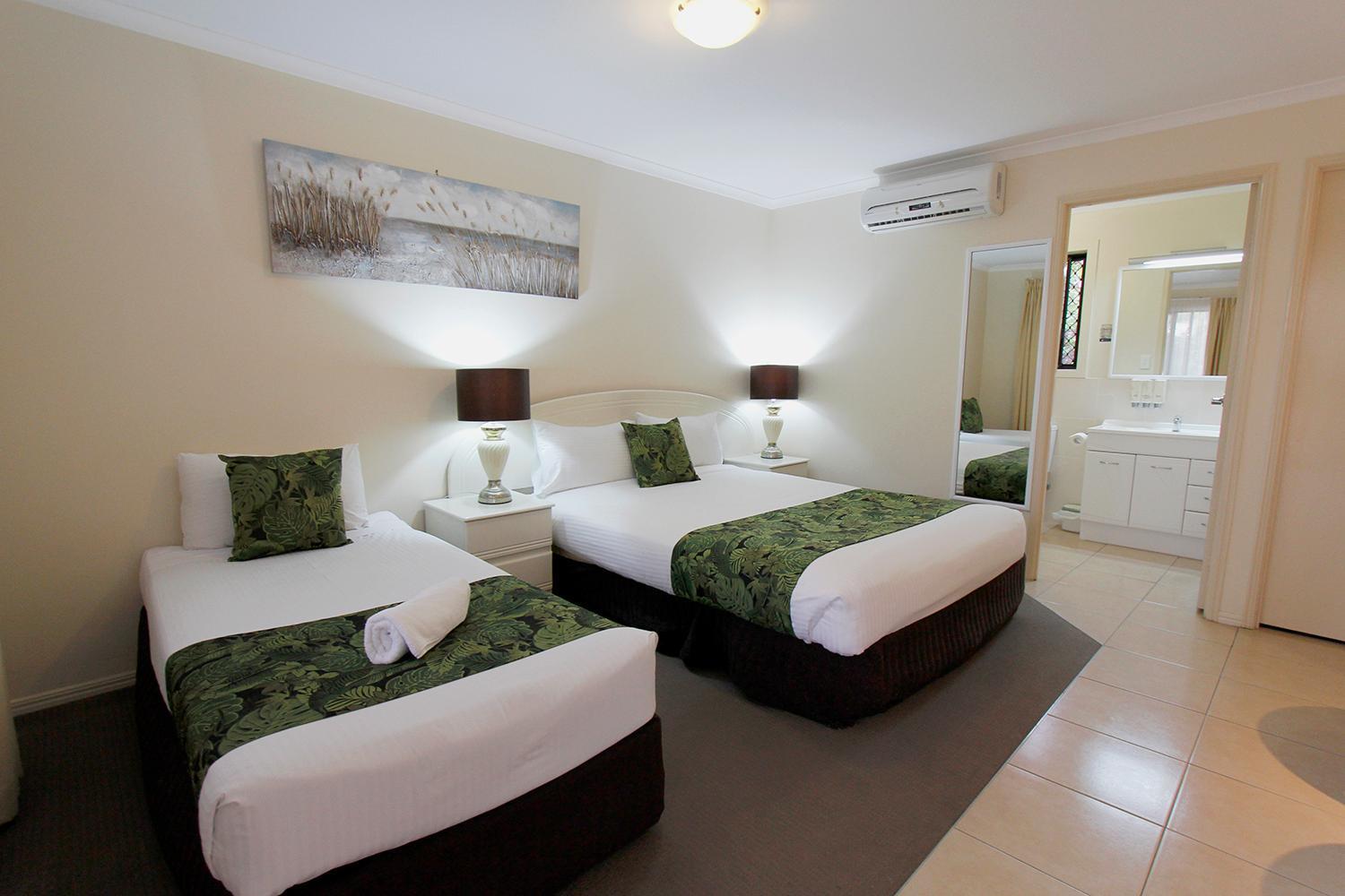 The Palms Motel Чинчила Екстериор снимка