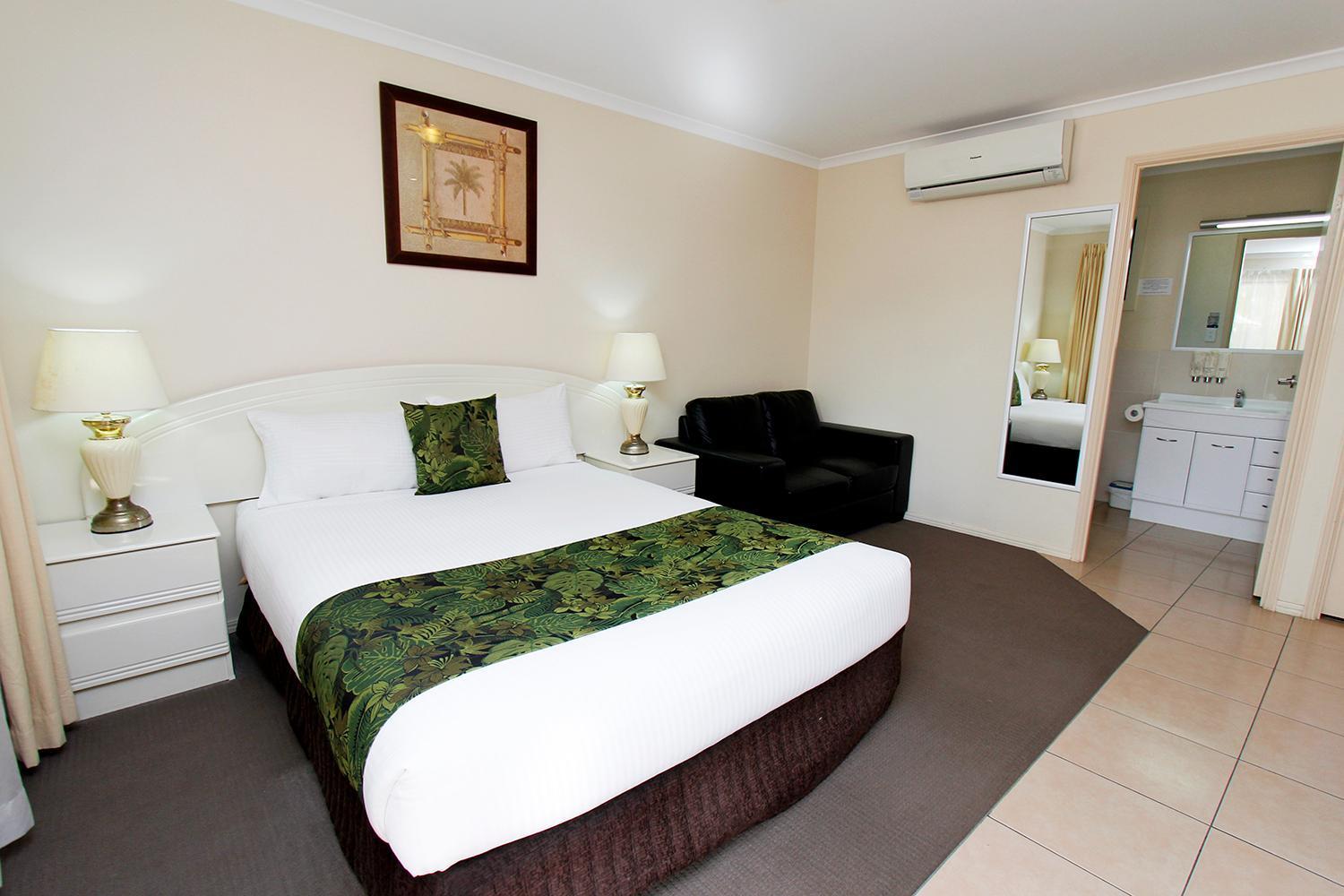 The Palms Motel Чинчила Екстериор снимка