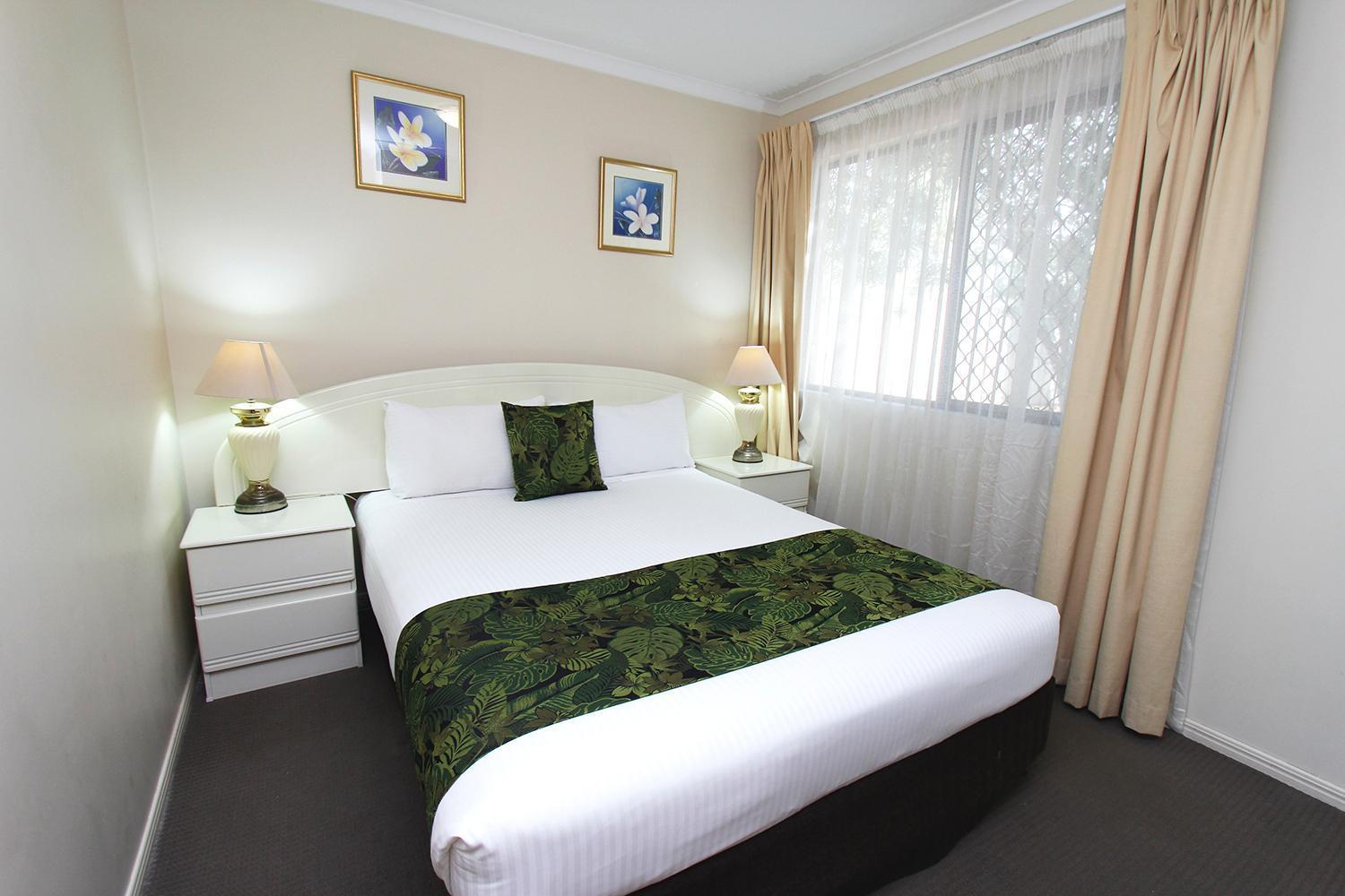 The Palms Motel Чинчила Екстериор снимка